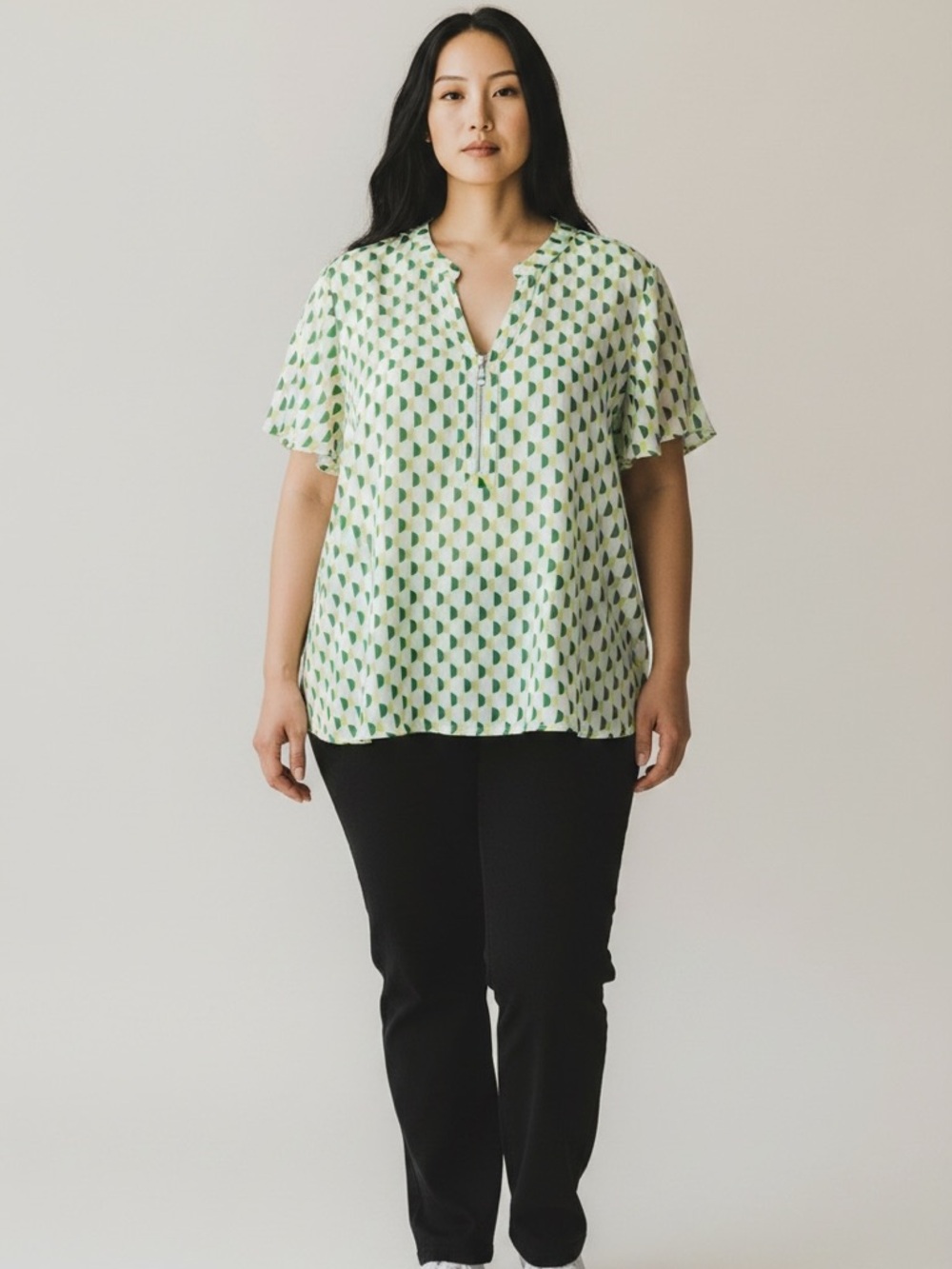 Cato White & Green V-Neck Short Sleeve Blouse